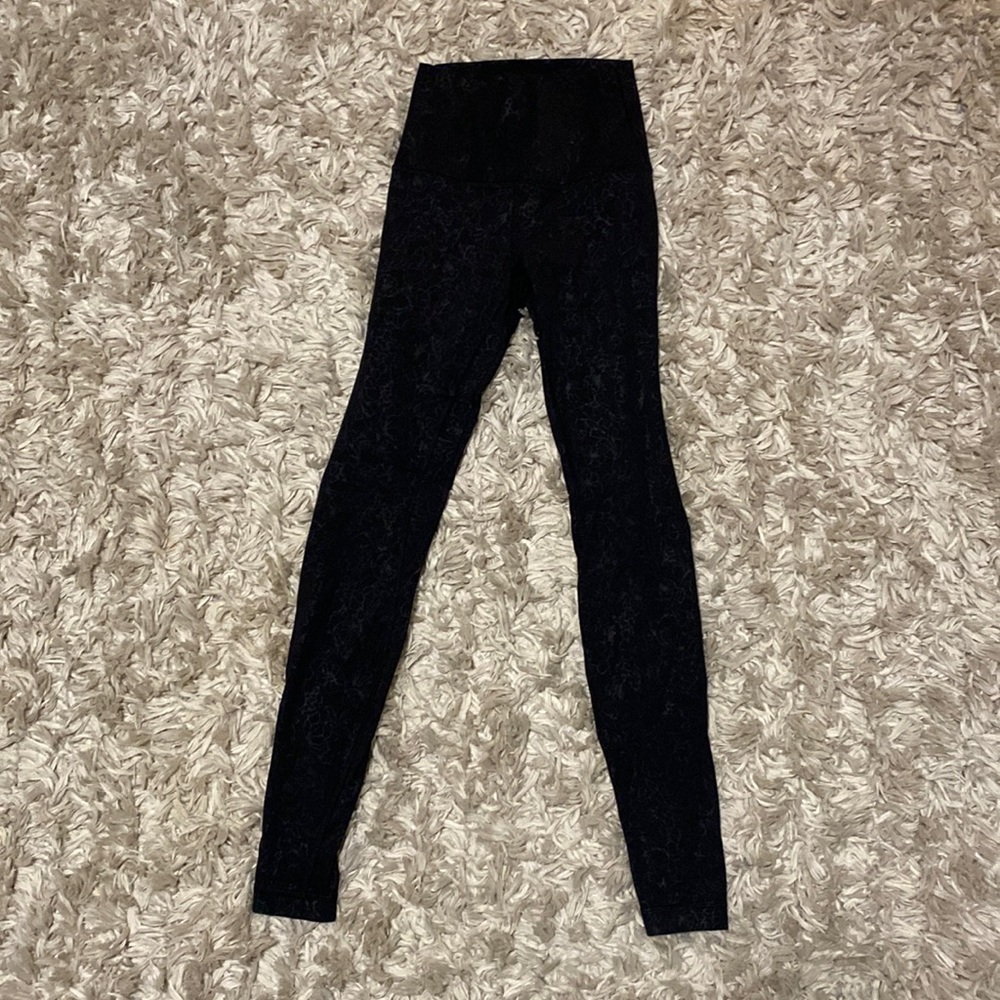 Lululemon leggings 28” (copy)